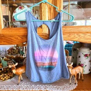 HOLLISTER TANK TOP "TIL THE SUN COMES UP"